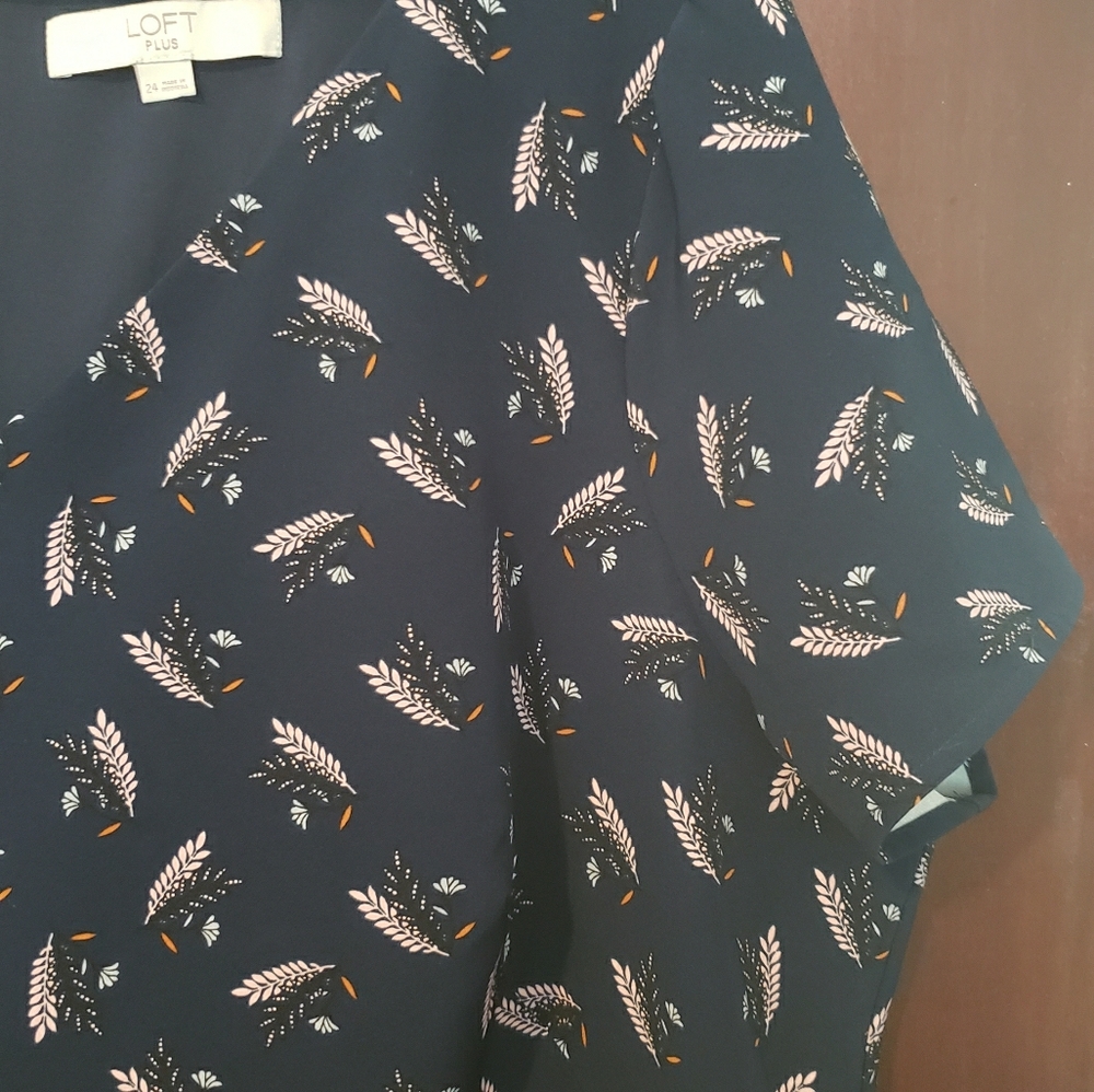 Navy dress floral print IT HAS POCKETS!